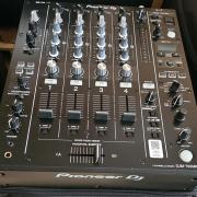 PIONEER DJM 750MK2