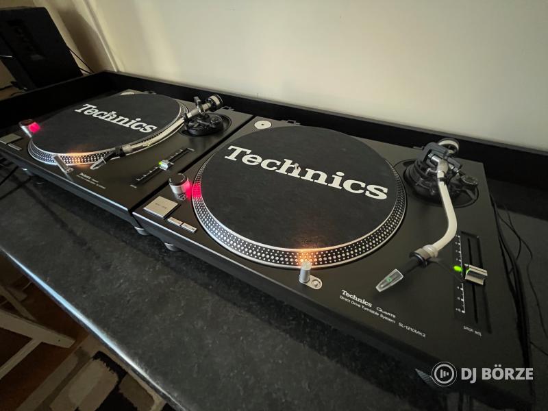 2DB GYŰJTŐI ÁLLAPOTÚ TECHNICS SL 1210-MK2