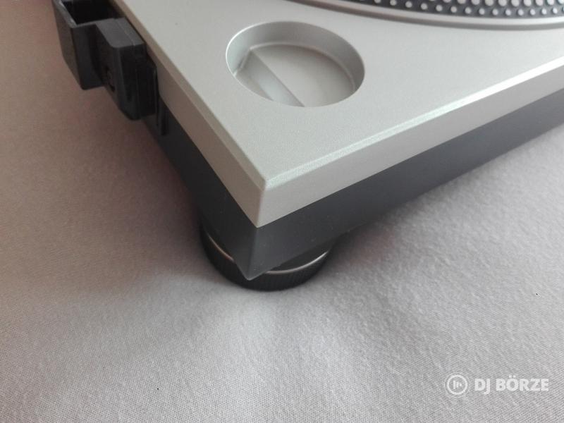 TECHNICS SL 1200 MK2 LEMEZJÁTSZÓ EREDETI CSOMAGOLÁSBAN  ELADÓ!