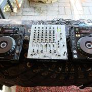 Eladó Pioneer CDJ-850 lejátszó pár