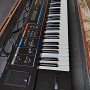Roland Juno