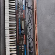 Roland Juno
