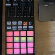 Native Instruments Traktor Kontrol S5 + Traktor Pro 3 + UDG táska + 5m Klotz RCA kábel