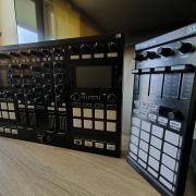 Native Instruments Traktor Kontrol S5 + Traktor Pro 3 + UDG táska + 5m Klotz RCA kábel