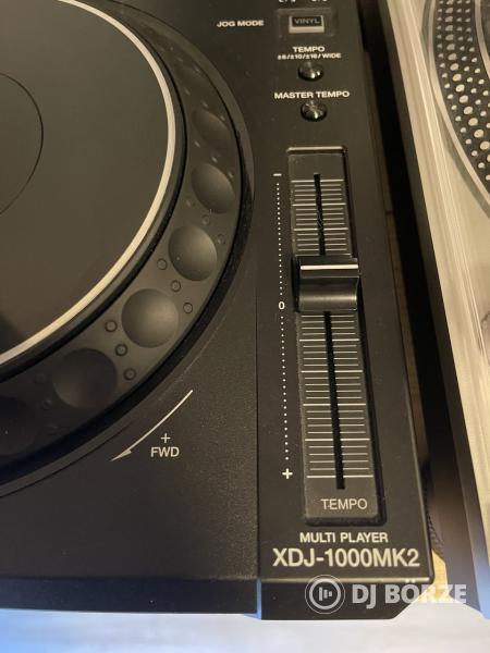 Pioneer XDJ-1000 MK2 + decksaver