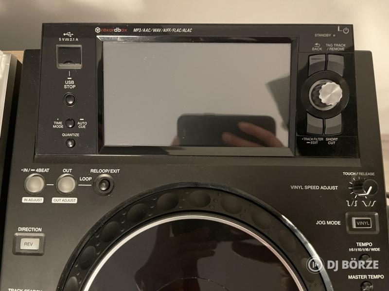 Pioneer XDJ-1000 MK2 + decksaver