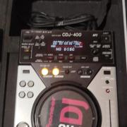 DJ pult komplett, CDJ 400 2 db + Allen & Heath Xone 23 + rack
