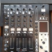 DENON DN-X1600 keverő