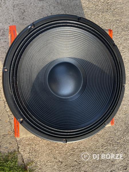 1 darab rcf lf18N401