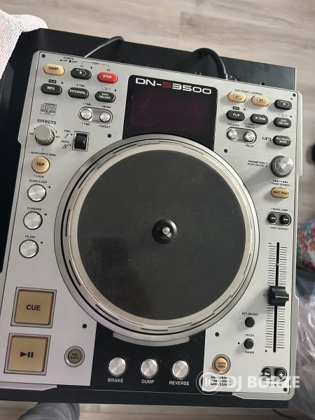 Denon DNS 3500 lejátszó
