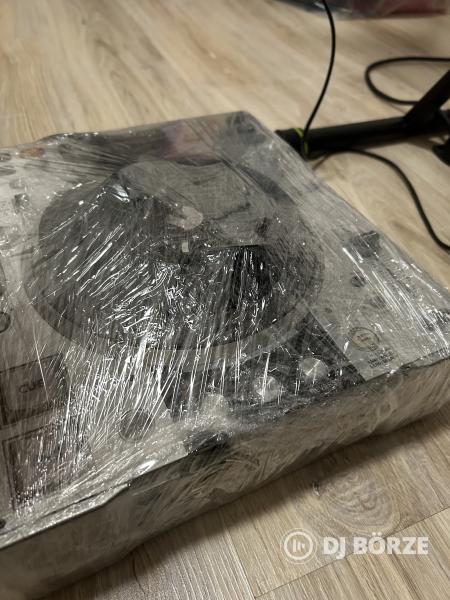 Denon DNS 3500 lejátszó