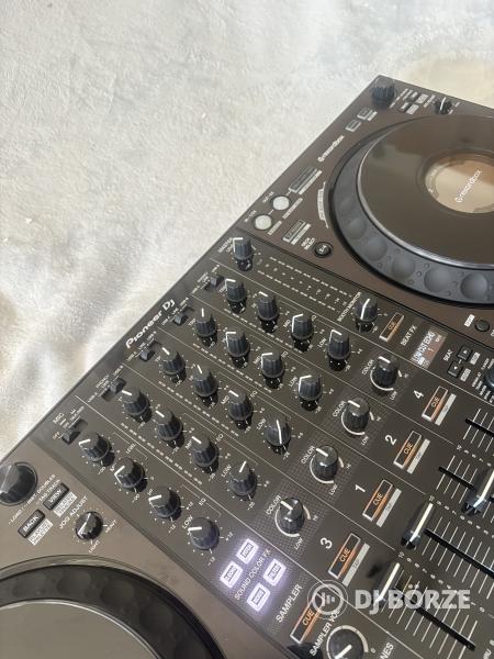Pioneer Ddj-1000, VM-50 2 db aktív hangfal