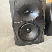 Pioneer Ddj-1000, VM-50 2 db aktív hangfal