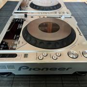 2x Pioneer CDJ-800 mk2