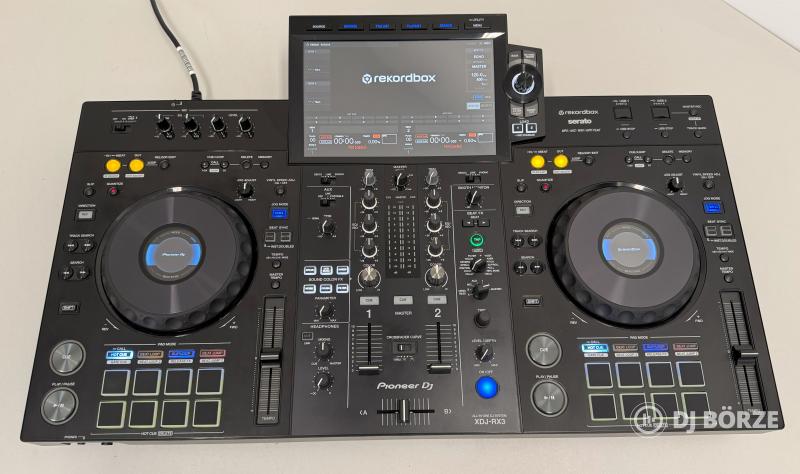 Pioneer XDJ-RX3 + Táska