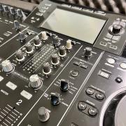 Pioneer XDJ-RX2