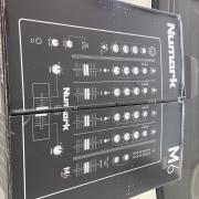 Numark M6-USB DJ keverő