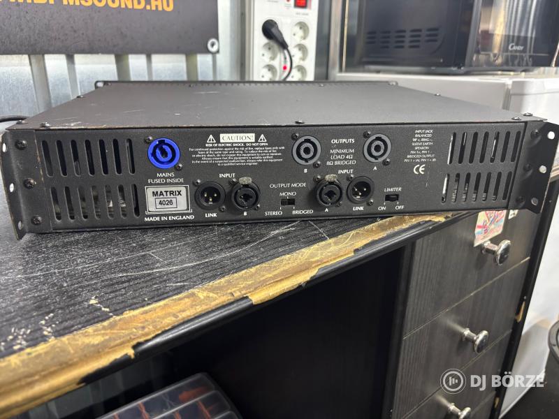 Matrix STR 1500 végfok