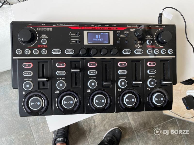 Boss RC-505 MKII desktop loop station
