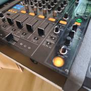 Pioneer djm 800 professional mixer