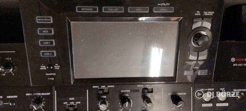 Pioneer XDJ RX2 + UDG Rack Eladó