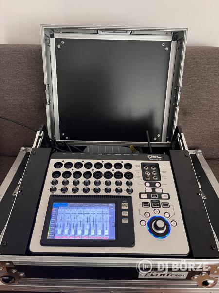 QSC TouchMix-16
