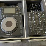 Pioneer CDJ 900 NXS + Pioneer DJM 450 + rack