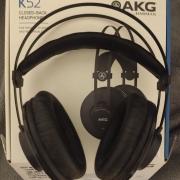 Eladó AKG K52 fejhallgató – kitűnő állapotban, minimális használattal.