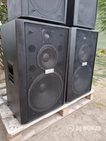 Eladó Reflex R300 Hangfalpár !