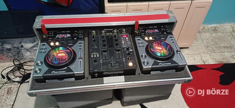 Pioneer 400 szett. Rack.