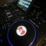 Denon prime 4plus + hordtáska+500gb SSD