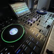 Denon prime 4plus + hordtáska+500gb SSD