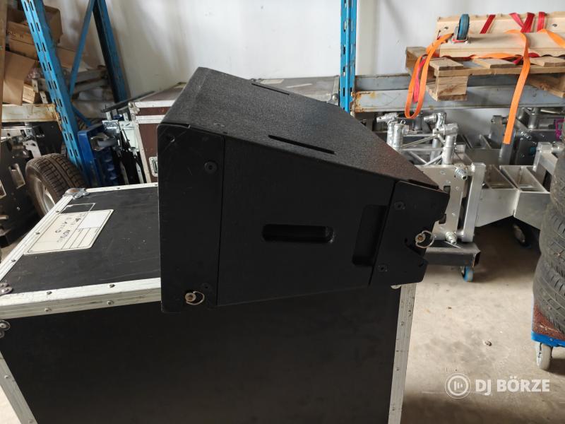 Martin Audio W8LMD line array downfill