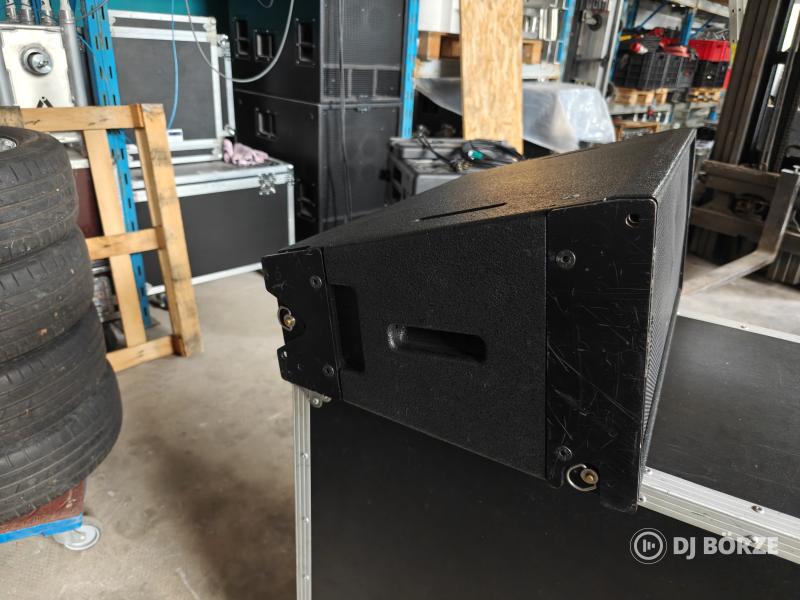 Martin Audio W8LMD line array downfill