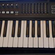 ROLAND A800PRO