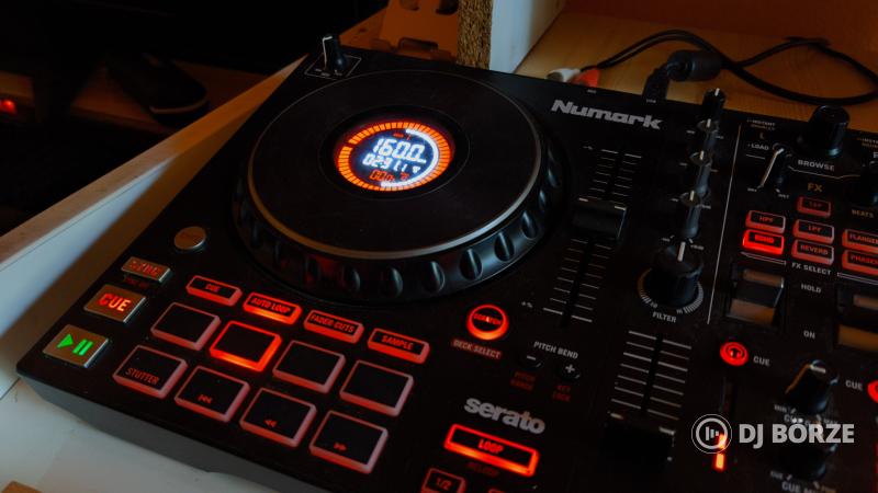 Numark Platinum FX DJ Kontroller
