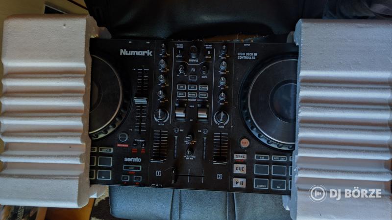 Numark Platinum FX DJ Kontroller