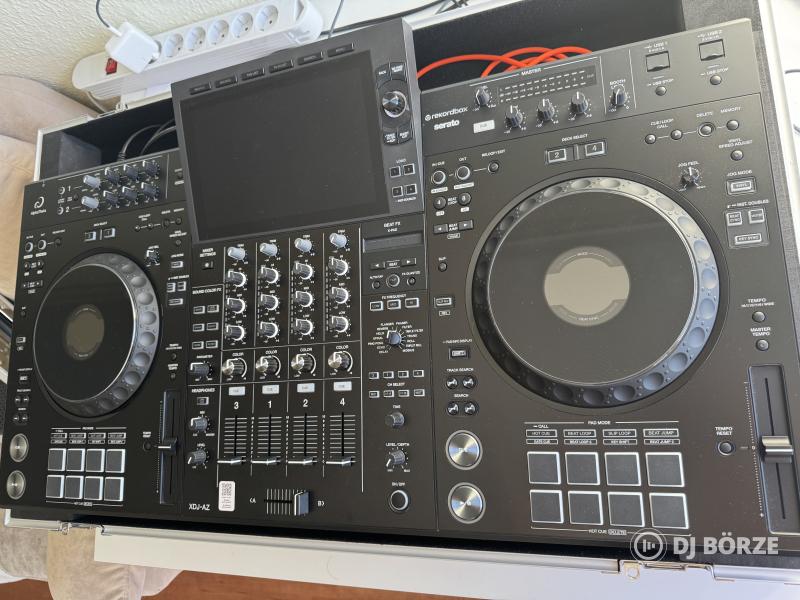 AlphaTheta XDJ-AZ + rack
