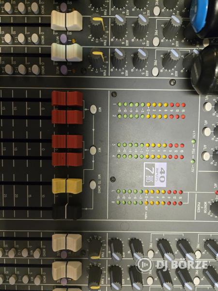 Soundcraft Spirit LX7 32Ch
