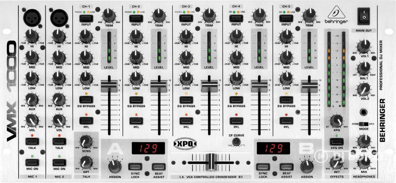 BehringerVMX1000