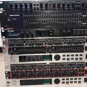 Hangrendszer kellékek, limiter eq végfok, lejátszó stb