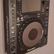 Eladó 2db Pioneer CDJ 900 Nexus + 2db Rack