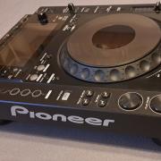 Eladó 2db Pioneer CDJ 900 Nexus + 2db Rack
