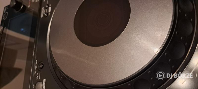 Eladó 2db Pioneer CDJ 900 Nexus + 2db Rack