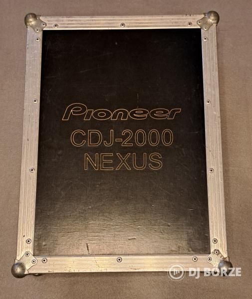 Eladó 2db Pioneer CDJ 900 Nexus + 2db Rack