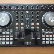 Traktor Kontrol S4 MK2