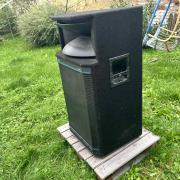 Komplett rendszer ( Peavey topok, Cerwin Vega subok)