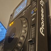 Pioneer CDJ- 900 nexus