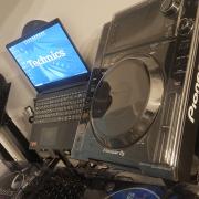 Pioneer CDJ- 900 nexus