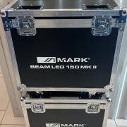 Mozgófejes robotlámpa rack